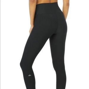 Alo High-Waist Airlift Legging